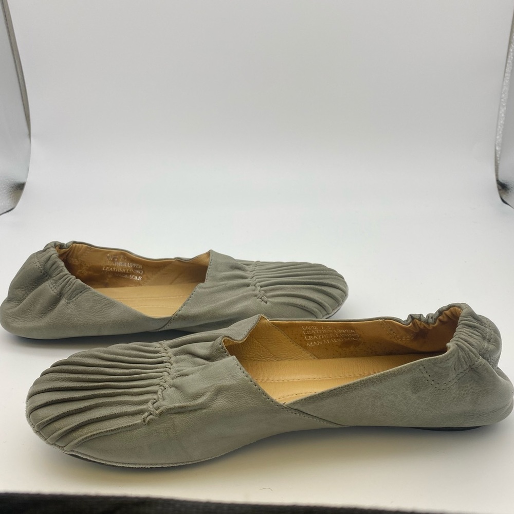 Chocolat Blu Cam 2 Pleated Leather Flat 7.5 - Picture 9 of 10